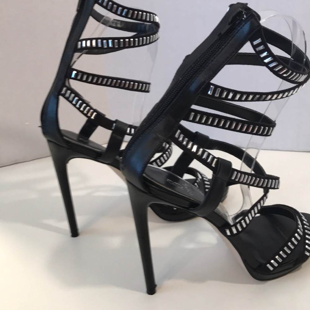 Scene Weaver Black Stilettos w/ Silver Accent 9.5 - Picture 5 of 8